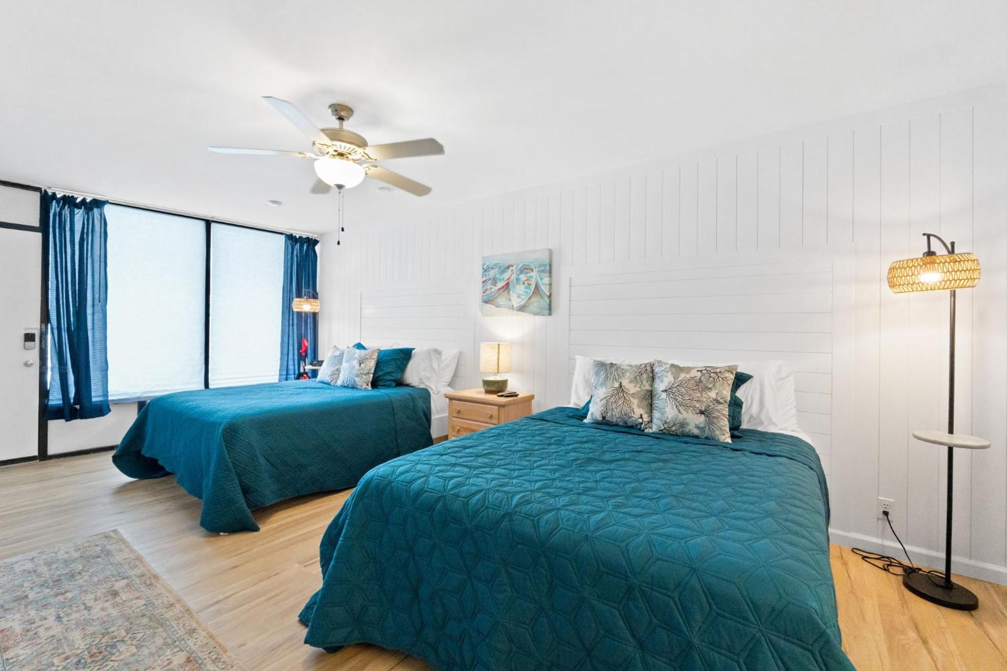 Cozy 1-Bedroom Condo With Pool Access In Оушън Айл Бийч Екстериор снимка